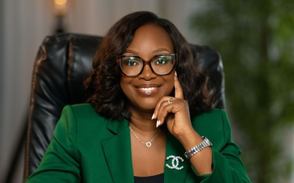 Leadership féminin au sommet de la finance togolaise : Estelle Fafa Akue KOMLAN, une ascension qui redéfinit les codes bancaires